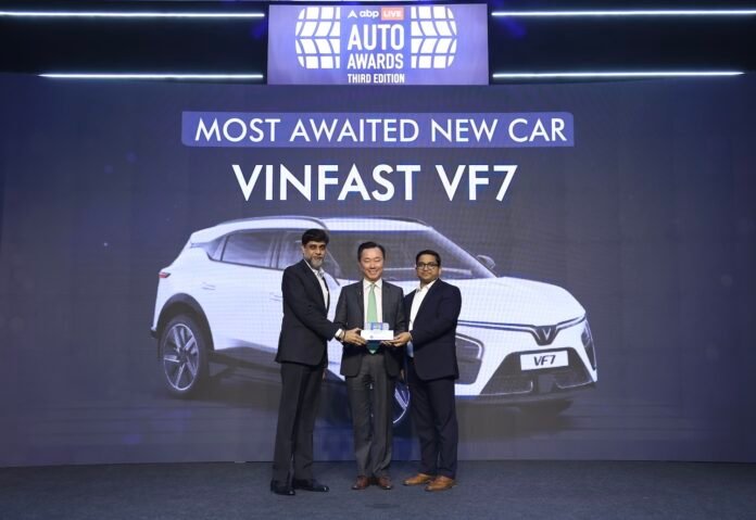 Vinfast VF 7 Electric SUV Honoured with 'Most Awaited New Car' Award in india
